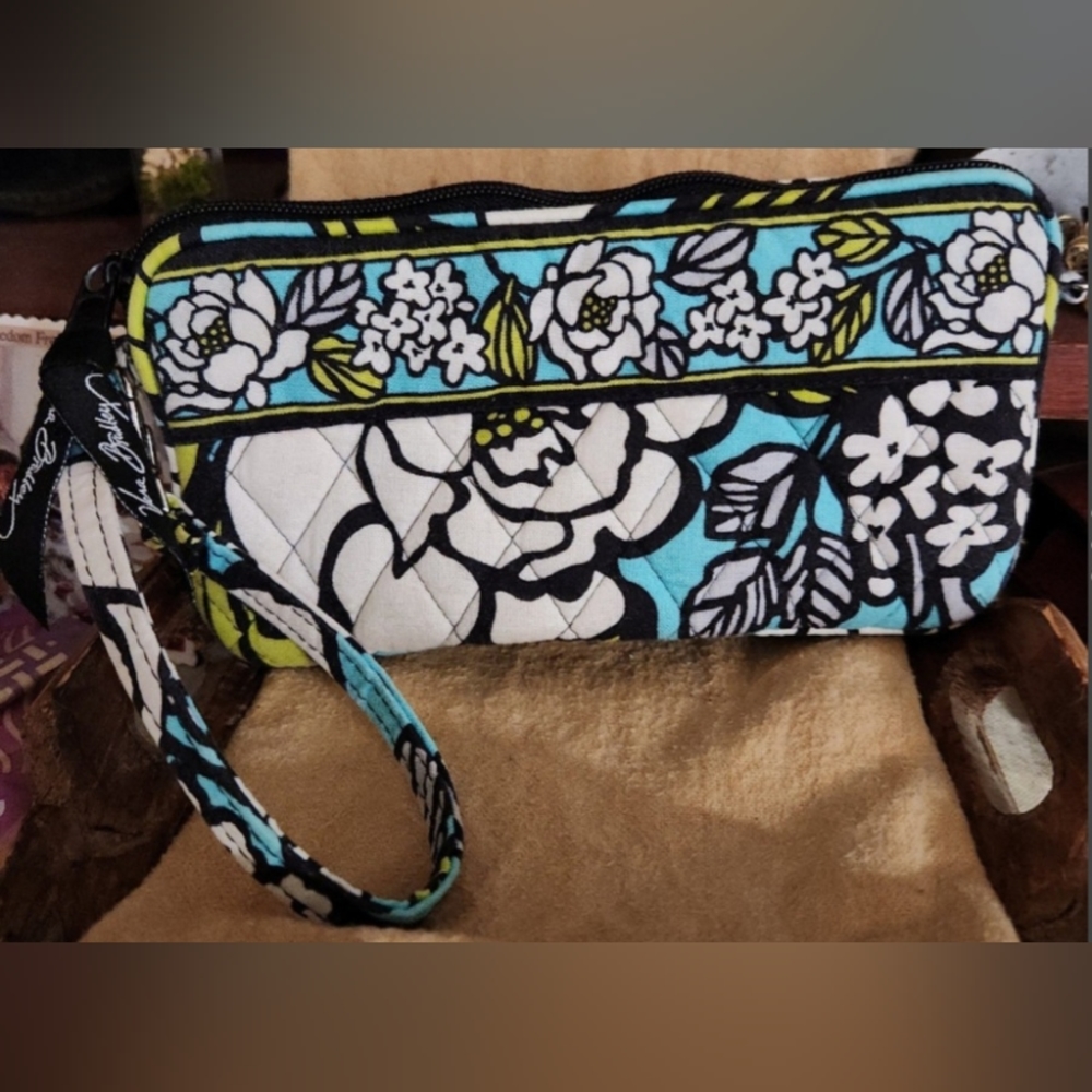 Vera Bradley Retired Blue/Green Flower Theme Wallet/Wristlet